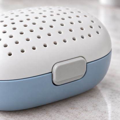 Nuvessaro Ventilated Makeup Sponge Travel Case