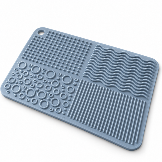 Nuvessaro Textured Makeup Brush Cleaning Mat
